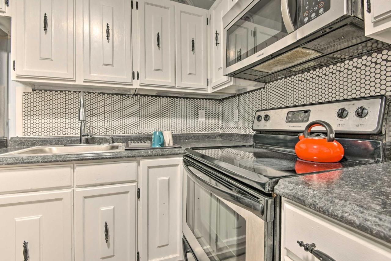 Mount Pocono Condo With Balcony, Near Mt Airy Casino Εξωτερικό φωτογραφία